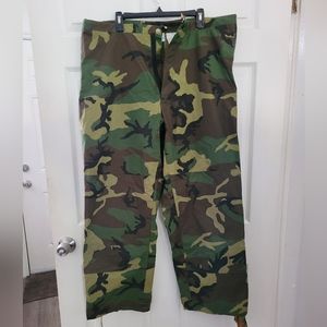 Vintage US Military Raven Woodland Camo Gore-Tex Pants Large Special Forces RARE
